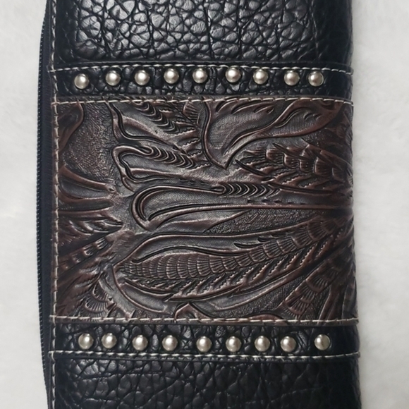 P & G Western Leather Clutch Wallet - Picture 10 of 12
